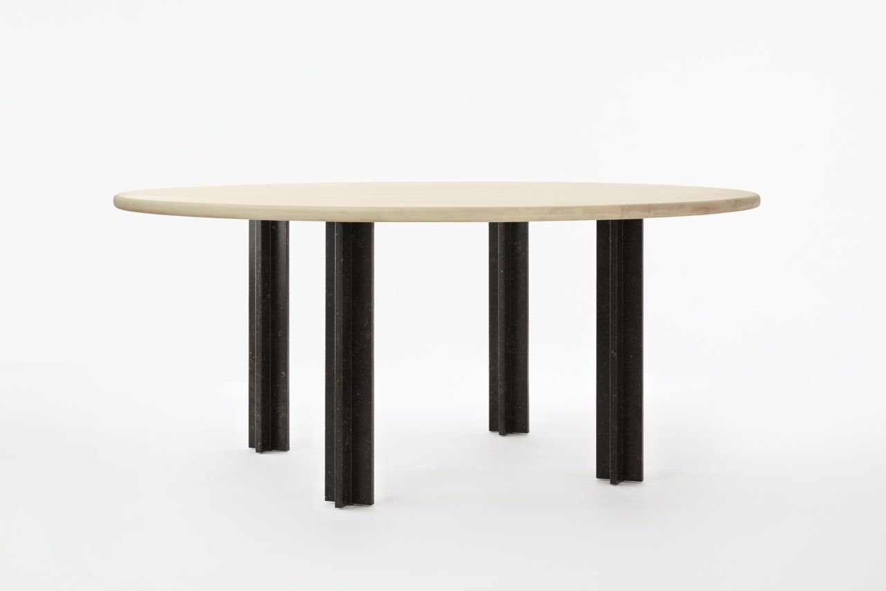 Pelle Egsu Dining Table
