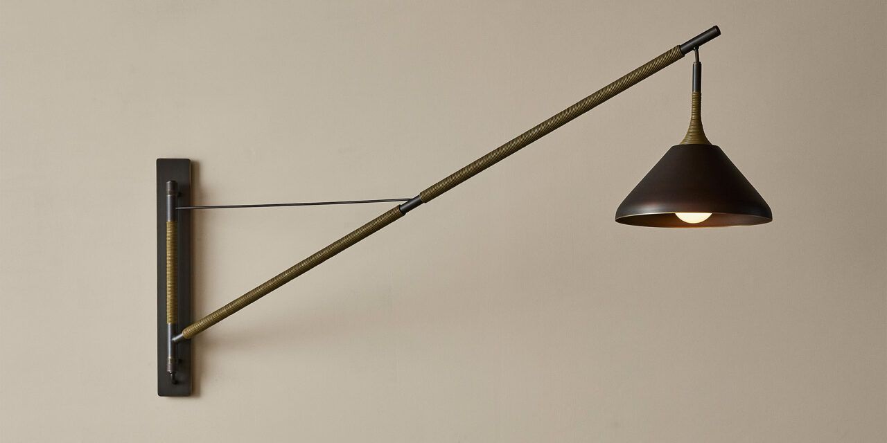 Pelle’s Stem Shade Rig Wall Lamp